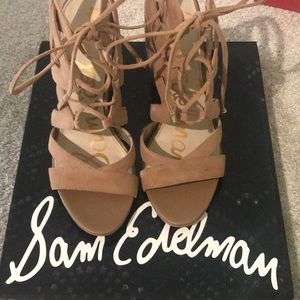 Sam Edelman Tan Block Heels Size 8